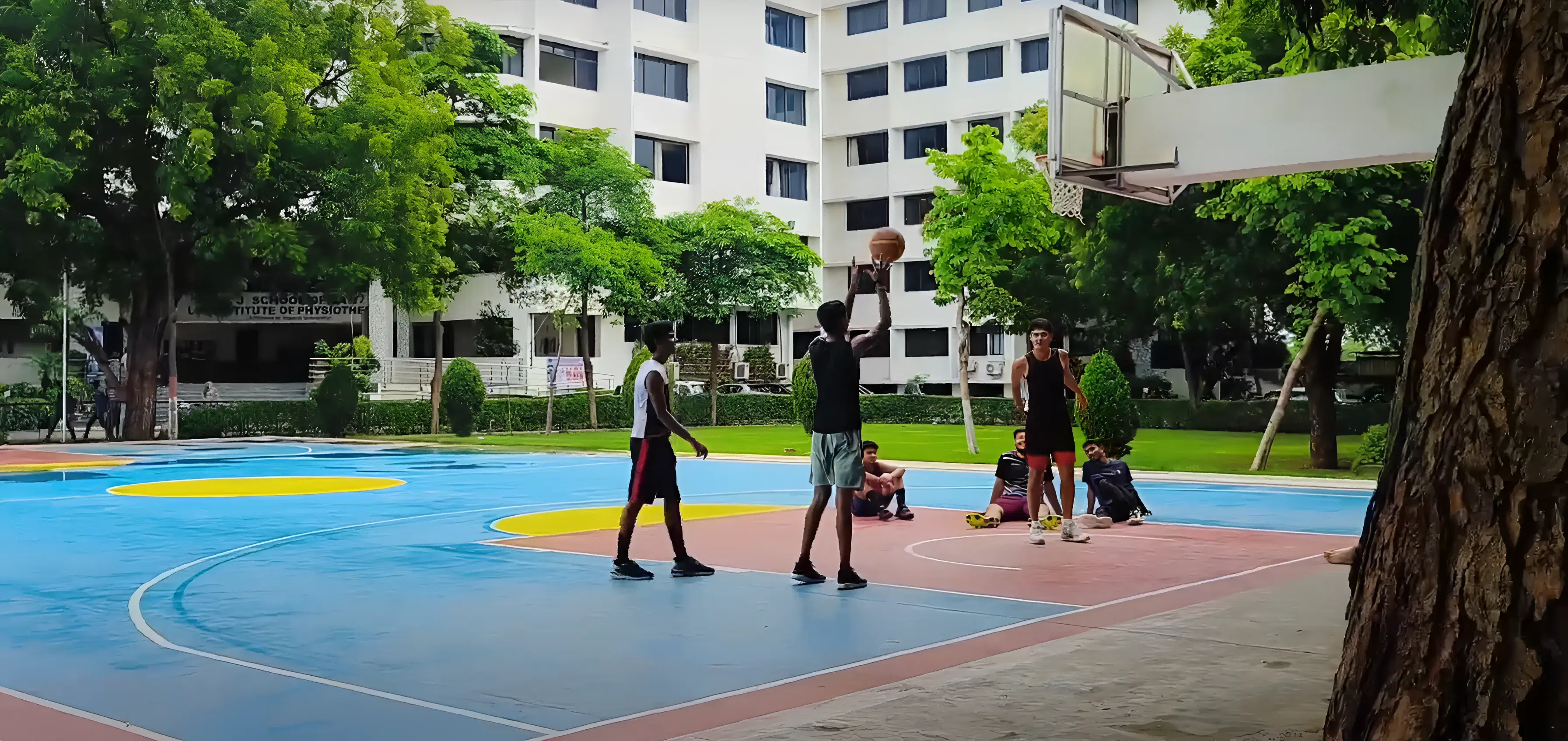 L J Institute of Business Administration Ahmedabad Sports Facilities photo 1